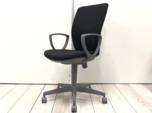 【在庫入替セール品！】コスパ最高峰！低価格の黒色のオフィスチェア！
■コクヨ/チェロ/ブラック