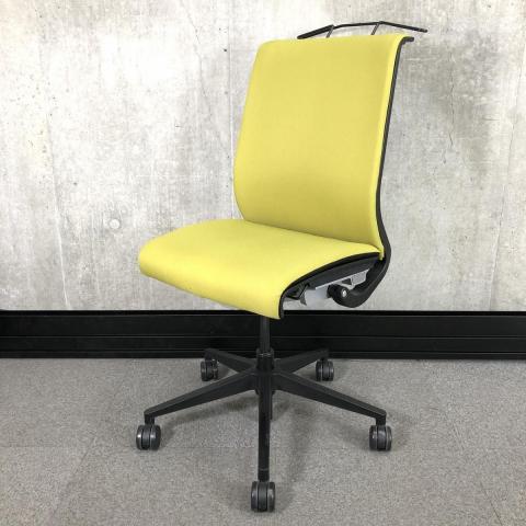 海外メーカー/人気/オススメ　スチールケース（Steelcase）　シンク（think）チェア　肘無し　ハイバック　■クロスバックタイプ　■ハンガー付　■グリーン