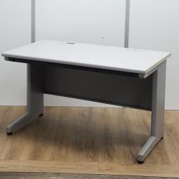 【訳あり品：部材欠け、引出し内錆び】イトーキ製　CZシリーズ　ウォームライト（グレー系）　W1200/D700/H700サイズ　定番サイズのW1200　W1200平机！！