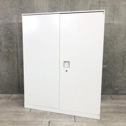 【若干小ぶりな高さ915㎜！】マルチアクセスハンドル！使い勝手抜群で清潔感のあるホワイトカラーと高いデザイン性・利便性が人気！
■オカムラ/レクトライン/ホワイト　天板付き