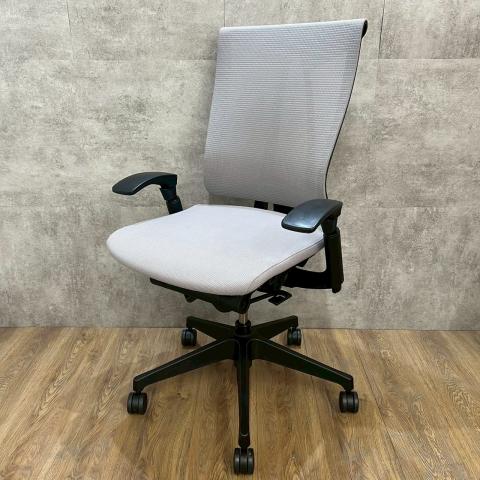 【25/6】【現物写真⑦】★イトーキ製の人気チェア【セレーオ/グレー色/可動肘】が入荷しました！　＊福岡市で、中古オフィス用品・オフィス家具をお探しなら「オフィスバスターズ福岡南店」へ＊　#ゲーミングチェア　#格安