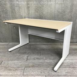 【人気！ナチュラル天板の平デスク！定番W1200㎜サイズ】【起業・移転・増員に】■KOKUYO（コクヨ）アイエス (iS) シリーズ　平机　引き出し無し　■ナチュラル天板×ホワイト脚