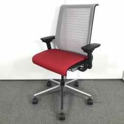 【在庫入替セール品】【ワイヤーが体にフィットするアメリカ発の大人気商品！長時間の着座ストレスを軽減！】 ■スチールケース製　シンクチェア　肘付ハイバック　■メッシュバック　■可動肘　■レッド【弊社使用欄：A00989848】【ID】