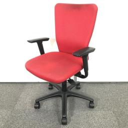 【在庫入替セール品】【人間工学に基づいた快適シーティング！ワーキングチェアの定番モデル！】■オカムラ製（okamura） カロッツァ（Carrozza）チェア　ハイバック肘付き　■可動肘　■レッド　【弊社使用欄：A00992721】