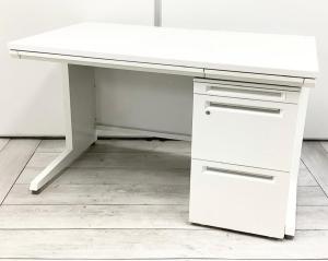 【清潔感のあるホワイトカラーの平机＋ワゴンセット！スタンダードな幅1200㎜！　大人気の定番商品となります！】■オカムラ(OKAMURA)製　アドバンス(ADVANCE)シリーズ　平机＋ワゴンセット　■引き出し付き　　■幅1200mm　■ネオホワイト※ワゴンは入荷状況によりメーカーが異なる場合がございます。
